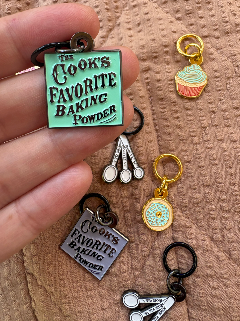 Set de marcadores esmaltados "Bakery Delights" 🧁🍩